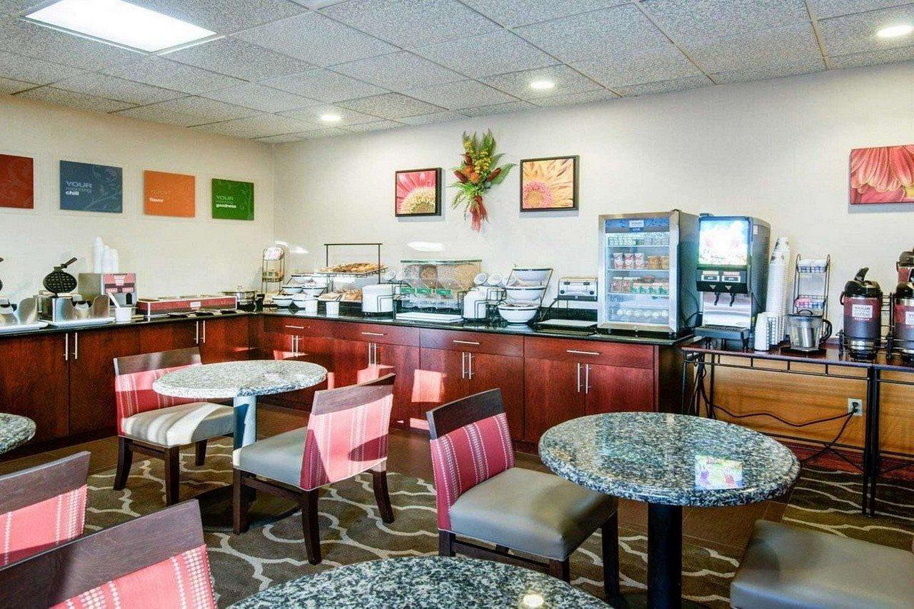 Holiday Inn Express Greencastle, An Ihg Hotel Ngoại thất bức ảnh