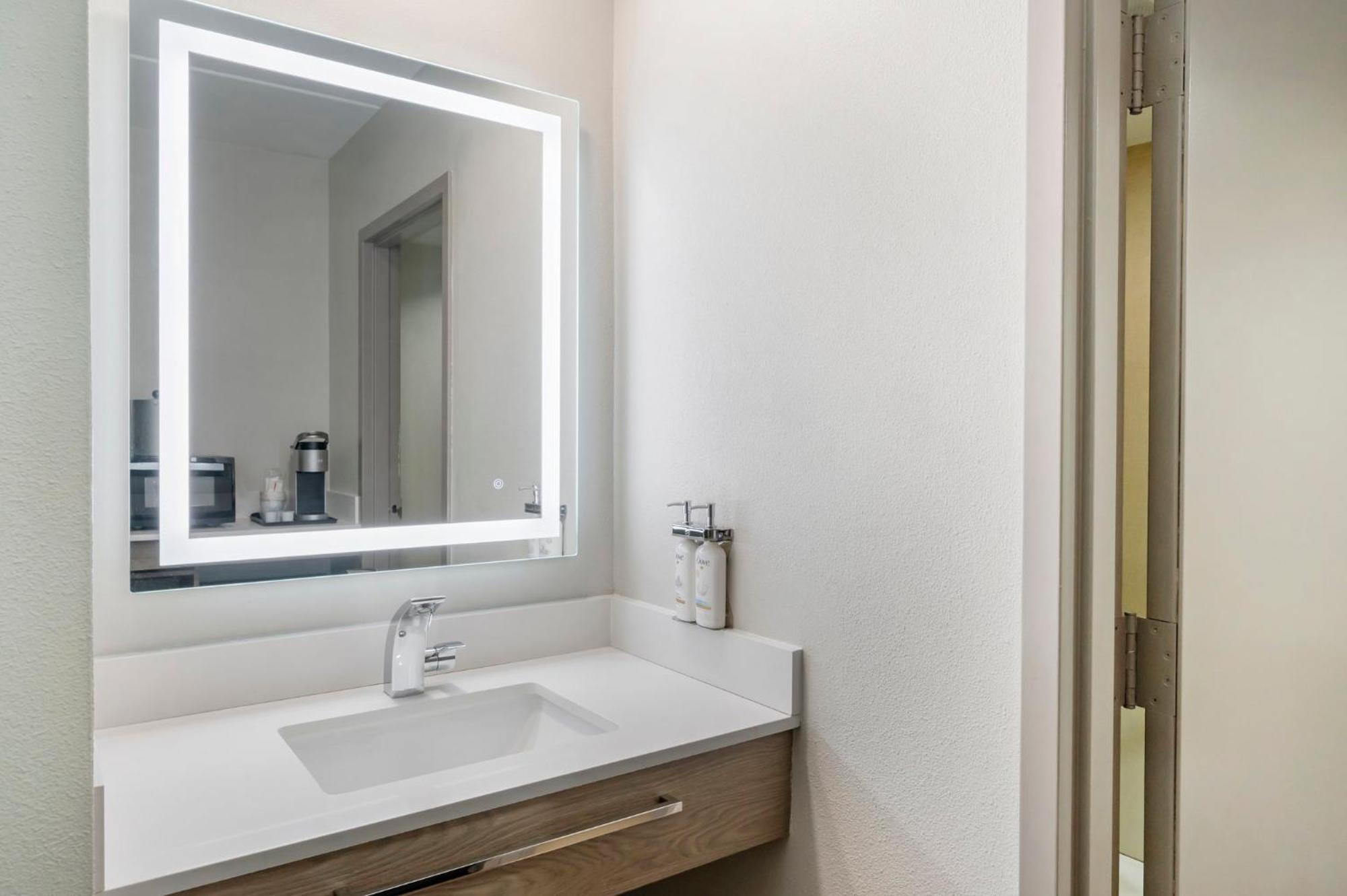 Holiday Inn Express Greencastle, An Ihg Hotel Ngoại thất bức ảnh