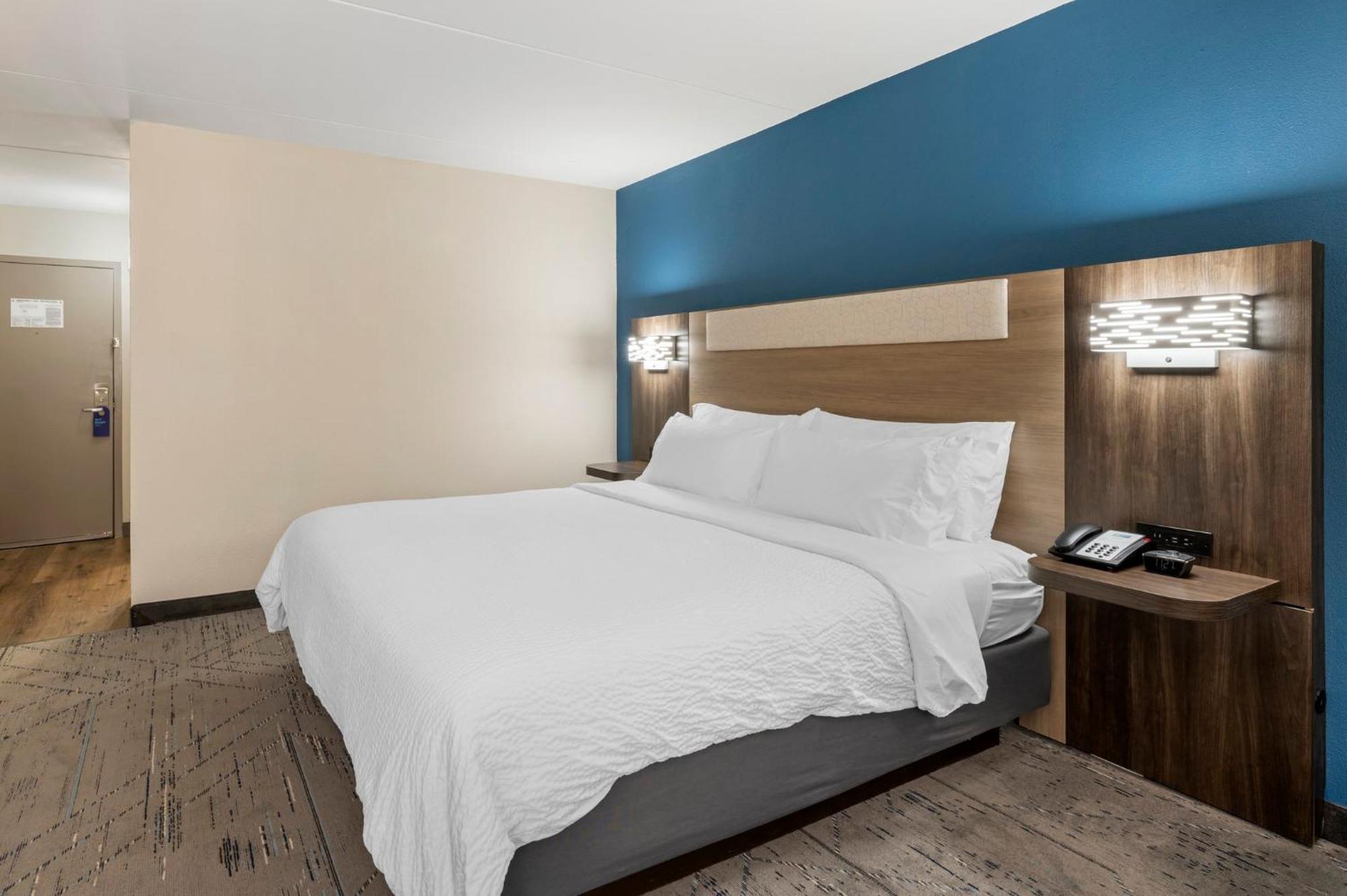 Holiday Inn Express Greencastle, An Ihg Hotel Ngoại thất bức ảnh