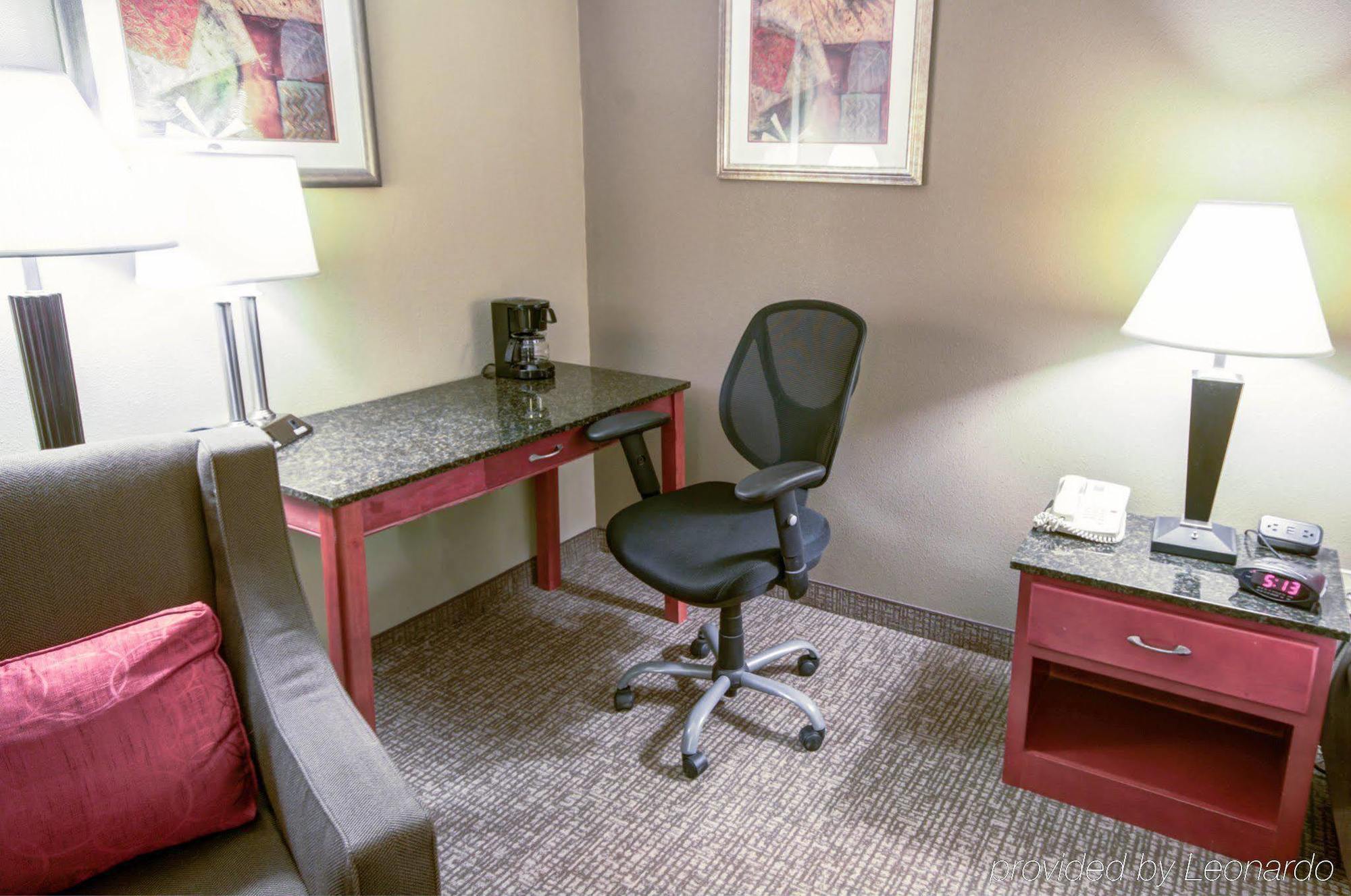 Holiday Inn Express Greencastle, An Ihg Hotel Ngoại thất bức ảnh