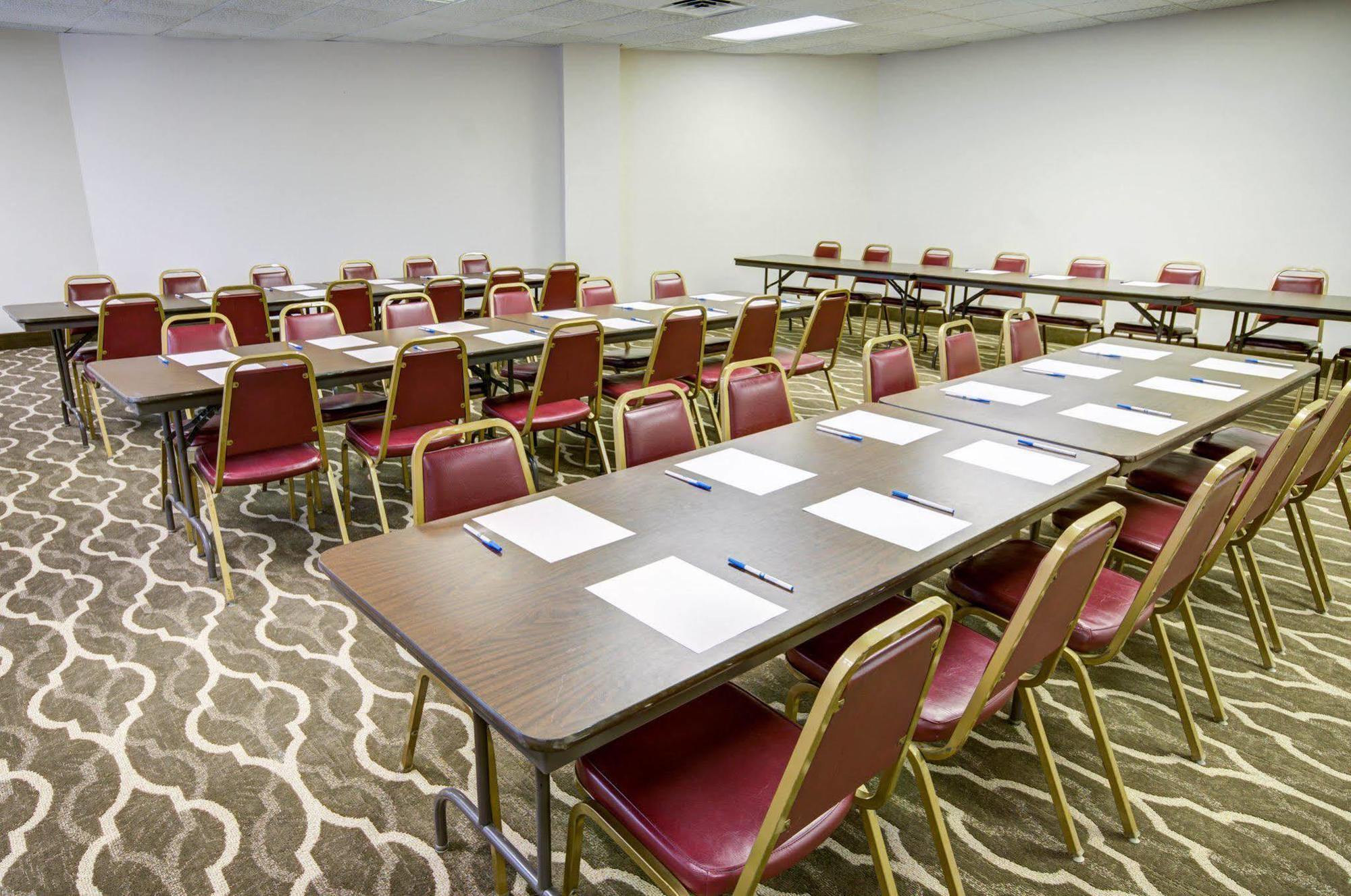 Holiday Inn Express Greencastle, An Ihg Hotel Ngoại thất bức ảnh